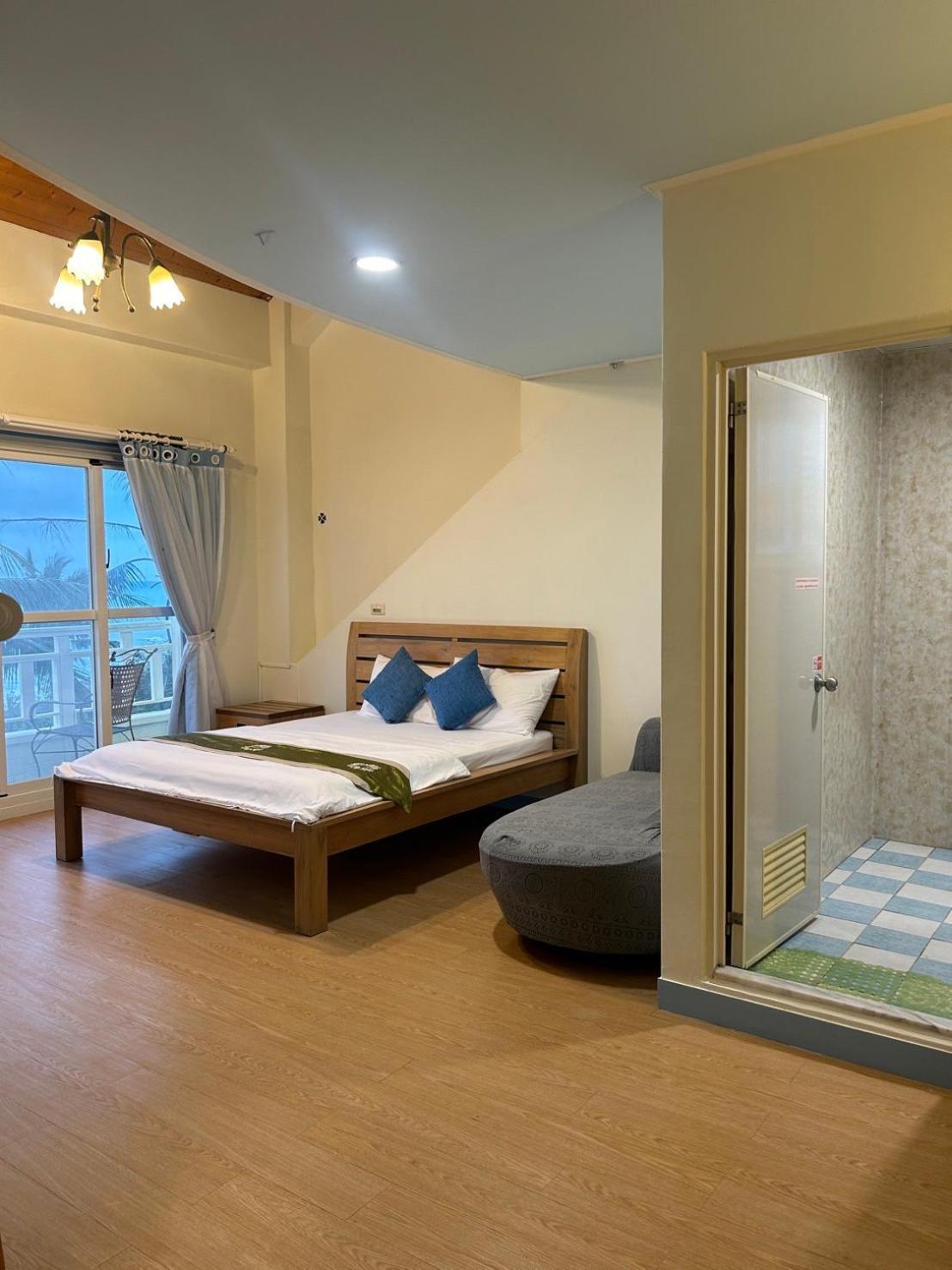 Sea-Hi B&B Yanliau Экстерьер фото